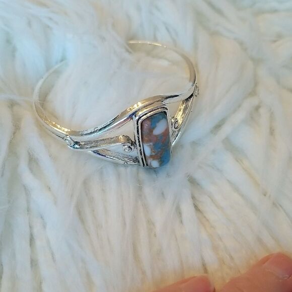 Bangle Bracelet silvertone with Turquoise stone - Picture 9 of 10